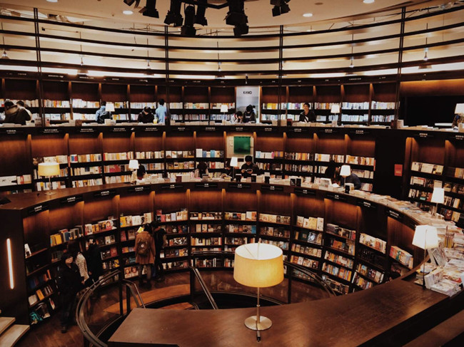 传统实体书店空间设计的发展方向